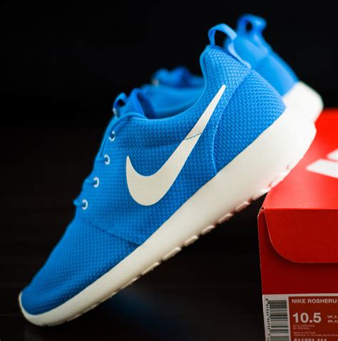 nike roshe run blauw roze|nike roshe running shoes.